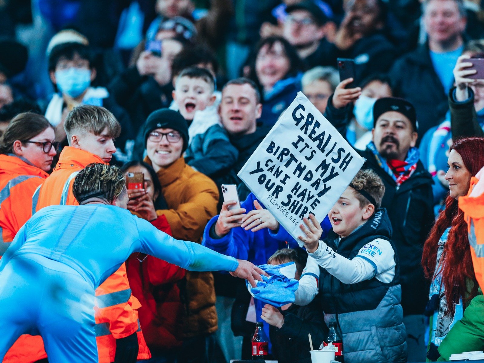 间的友谊 间的友谊